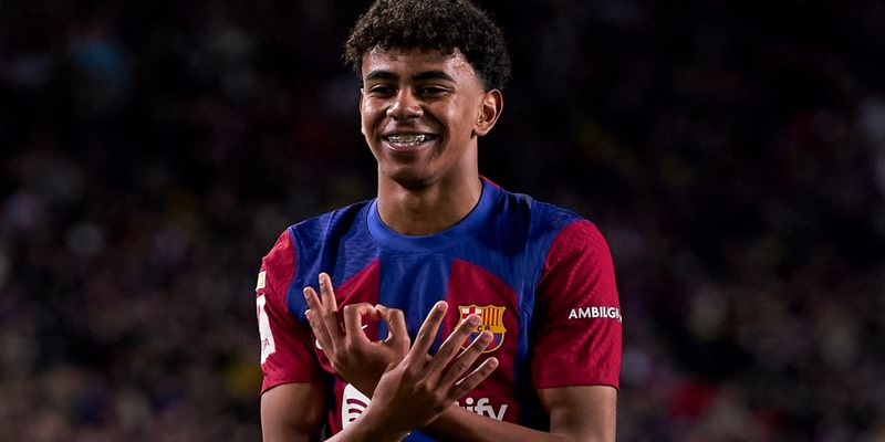 Thông tin cơ bản về tiền đạo trẻ Lamine Yamal